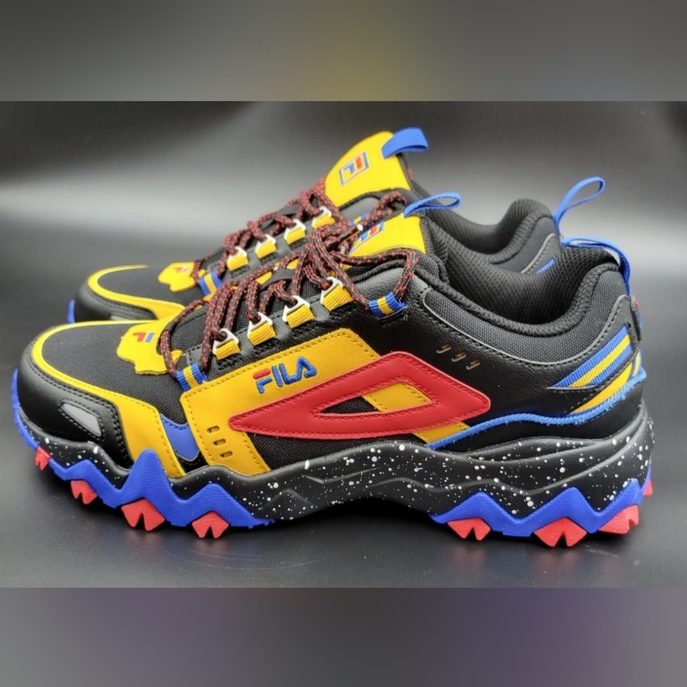Men's Fila Oakmont Tr Black | Yellow | Red | Royal Blue Sneakers